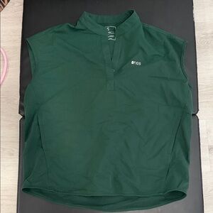 FIGS Rafaela Top & Zamora Jogger pants